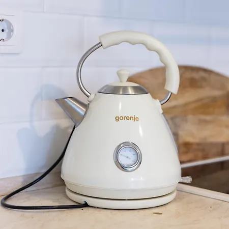 Promo Evergreen Apartment