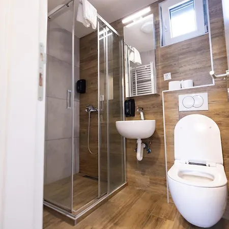 Promo Evergreen Apartament