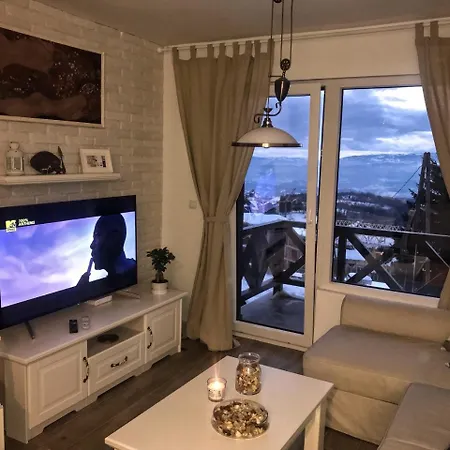 Promo Evergreen Apartment